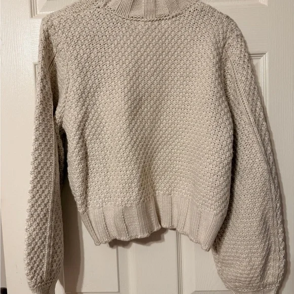 Cozy Cream Knit Sweater - Picture 6 of 6